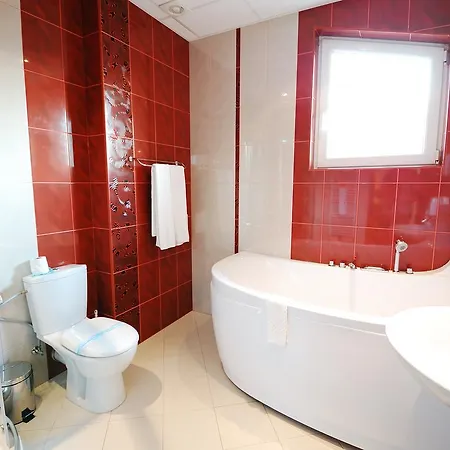 Jasmin Hotel 3*